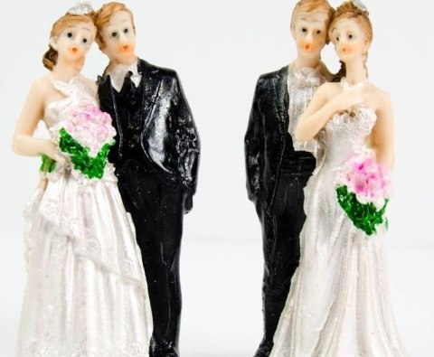 Figurka 9cm 4szt PARA MŁODA 2151 Figurka 9cm 4szt PARA MŁODA 2151