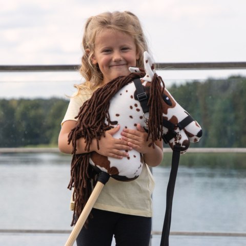 Hobby Horse Skippi A4 tarantowaty - biało brązowy - prezent dzień dziecka Hobby Horse Skippi A4 tarantowaty - biało brązowy - prezent dzień dziecka