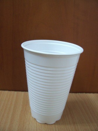 Kubki jednorazowe 200ml białe do zimnych napojów 100szt. Kubki jednorazowe 200ml białe do zimnych napojów 100szt.