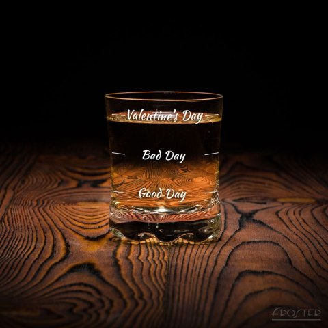 Szklanka do whisky na Walentynki śmieszny prezent Szklanka do whisky na Walentynki śmieszny prezent