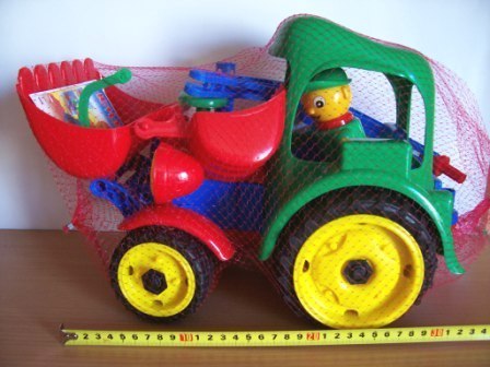 Traktor koparka duża do piasku Traktor koparka duża do piasku