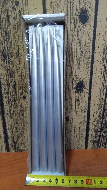 Świeca familijna stożkowa 8szt. SREBRNA 23cm 230/10 Świeca familijna stożkowa 8szt. SREBRNA 23cm 230/10