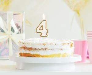 Świeczka B&C cyferka "4", złoty kontur PF-SCZK4 Świeczka B&C cyferka "4", złoty kontur PF-SCZK4