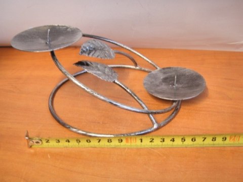 Świecznik metalowy na 2 świeczki SW153 Świecznik metalowy na 2 świeczki SW153