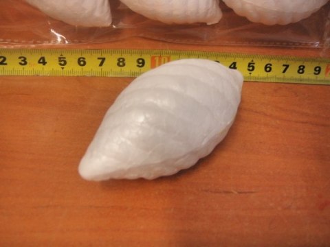 Szyszka długa 8,9cm styropianowa 12szt. | SZ--09 Szyszka długa 8,9cm styropianowa 12szt. | SZ--09