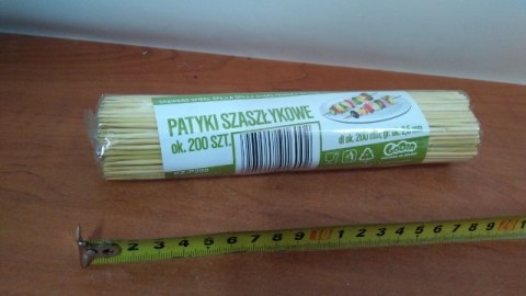 Patyki do szaszłyków 200szt 20cm KZ-P200 Patyki do szaszłyków 200szt 20cm KZ-P200