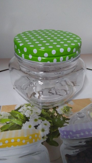 Słoik z zakrętką 500ml Słoik z zakrętką 500ml