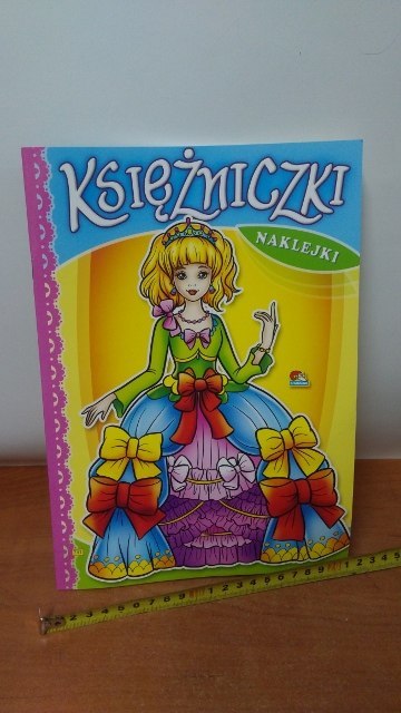 Książeczka + NAKLEJKI Książeczka + NAKLEJKI